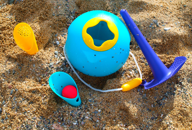 juguetes playa niños