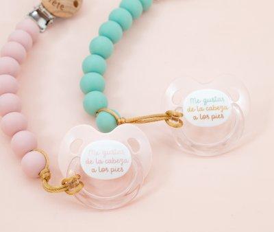 Coffret cadeau Attache-sucette Tu me plais de la tte aux pieds rose