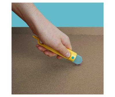 Marqueur roller pliant avec poinon