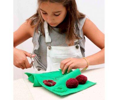 Manualit DIY Mery the Cherry