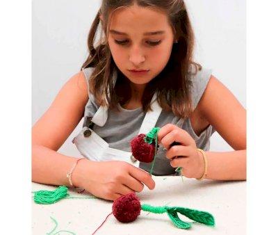 Manualit DIY Mery the Cherry
