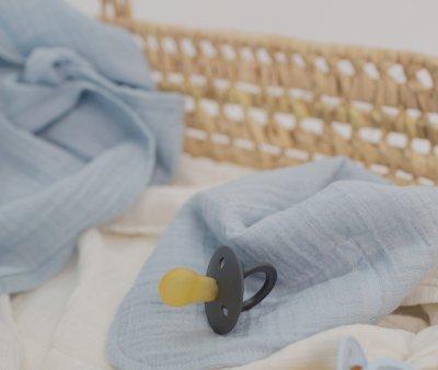 2 lingettes en mousseline BIBS Baby Blue