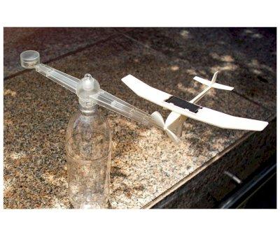 Avio mvel solar STEAM