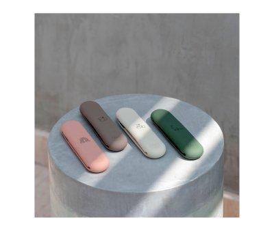 Couverts en acier avec housse rose