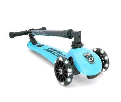 Trottinette Highwaykick Three Blueberry avec des lumires LED