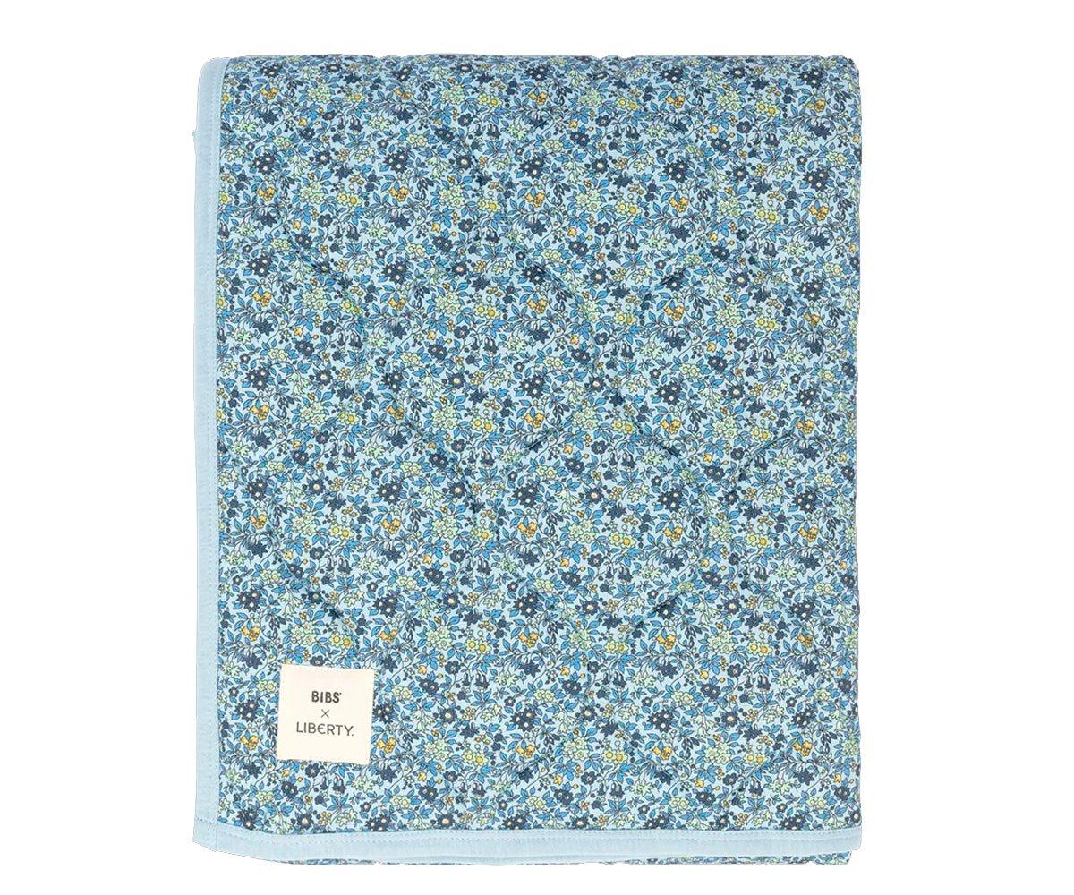 Manta Acolchoada BIBS Liberty Chamomile Lawn Baby Blue