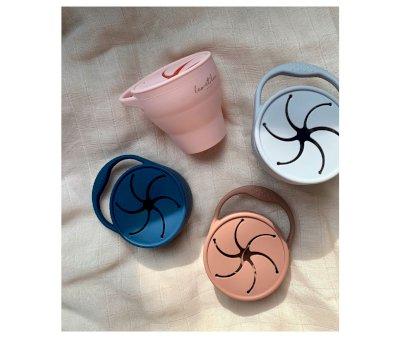 Gobelet distributeur de snacks pliable beige