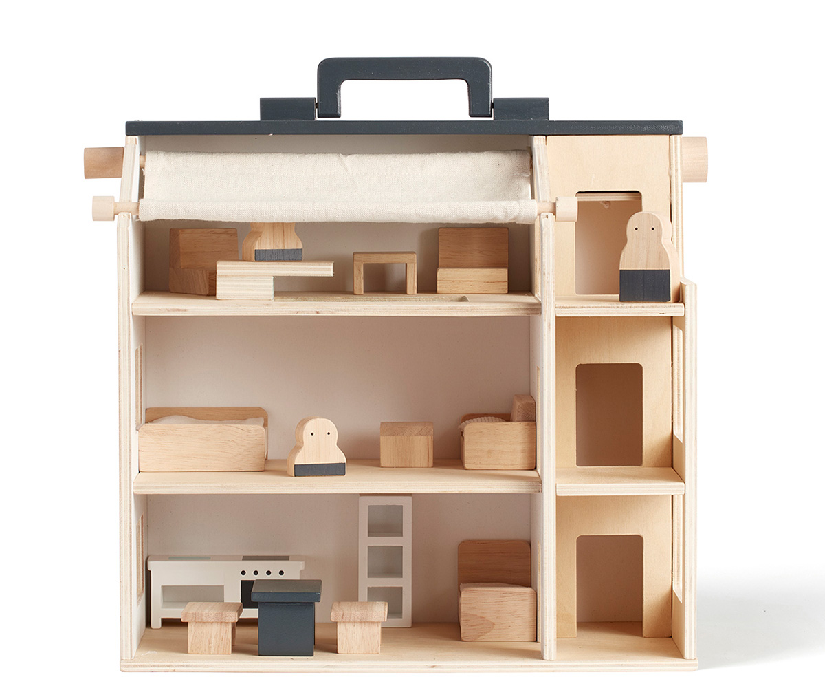 miniaturas de muñecas