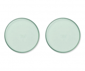 2 Platos Uma Peppermint