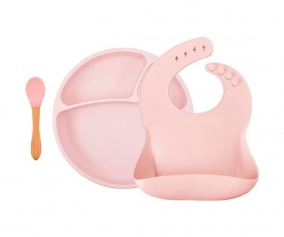 Ensemble assiette, cuillres et bavoir en crpe rose