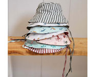 Gorrito de Bao Reversible Stripes Olive