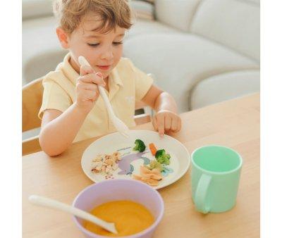 Dream Learning Dinnerware