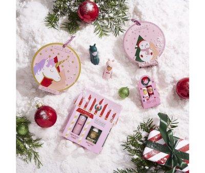 Adorno rbol Navidad Cono Bunny Blsamo Cereza y 2 Clips de Pelo