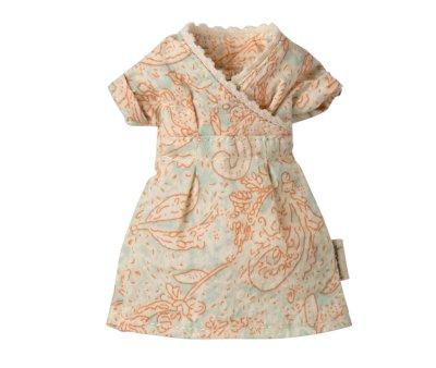 Mam Ratn con Vestido Floral