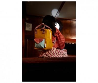 Mochila Pequea Envelope Submarine Yellow Personalizable