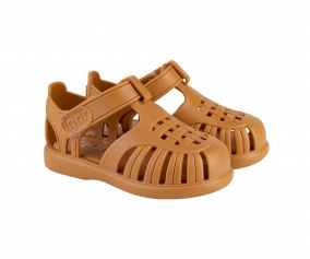 Sandlias Infantil Igor Velcro Tobby Solid Mustard