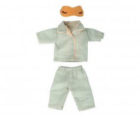 Pajamas for Papa Mouse