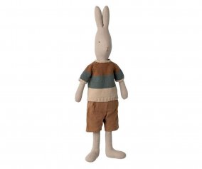 Rabbit con Camisa y pantaln corto T4