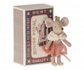 Princess Mouse Irm Menor em uma caixa de fsforos