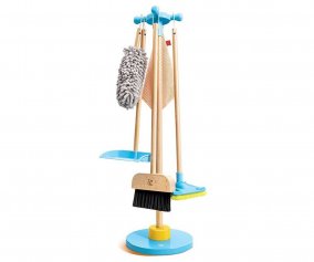Cleaning Game with Broom