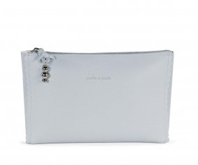 Toiletry Bag Icon Sky
