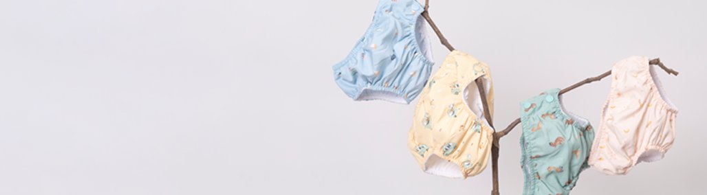 Roupa de Banho com fralda